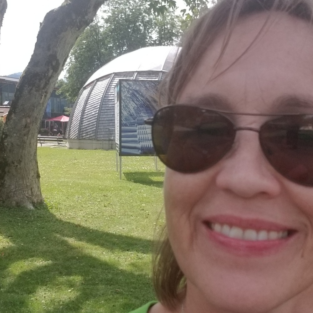 Meet your Posher, Tina